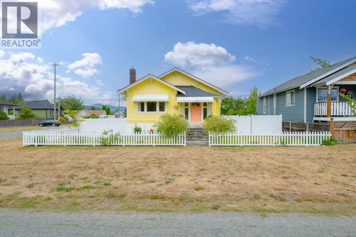 432 Buller St, Ladysmith, British Columbia V9G1T4