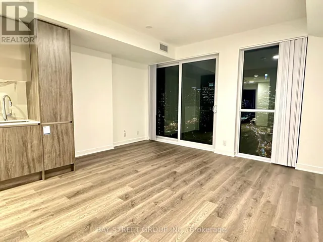 4211 - 180 FRONT STREET E, Toronto (Moss Park), Ontario M5A0A9