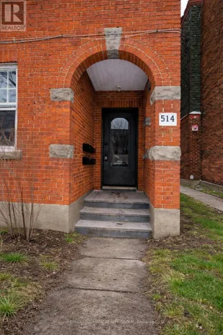 514 BAY STREET, Ottawa, Ontario K1R6B3