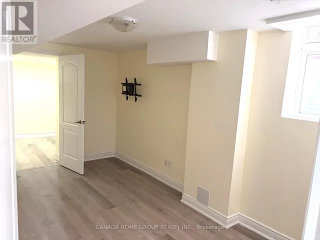 BSMT - 103 SUGARHILL DRIVE, Brampton (Fletcher's Meadow), Ontario L7A3X3