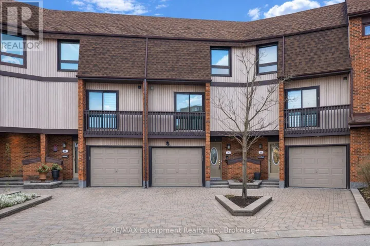 65 - 1080 WALDEN CIRCLE, Mississauga (Clarkson), Ontario L5J4J9