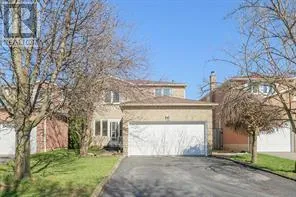15 STRATHMORE DRIVE, Markham (Raymerville), Ontario L3P6J7