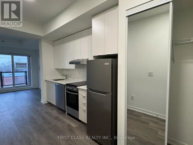 301 - 165 CANON JACKSON DRIVE, Toronto (Beechborough-Greenbrook), Ontario M6M2G1