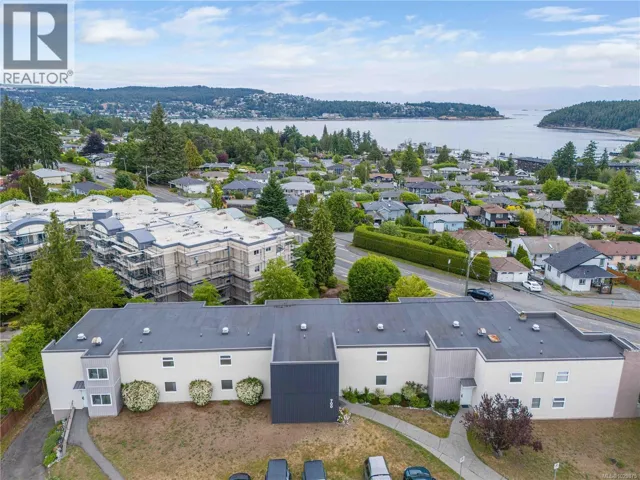 700 Poplar St, Nanaimo, British Columbia V9S2H6
