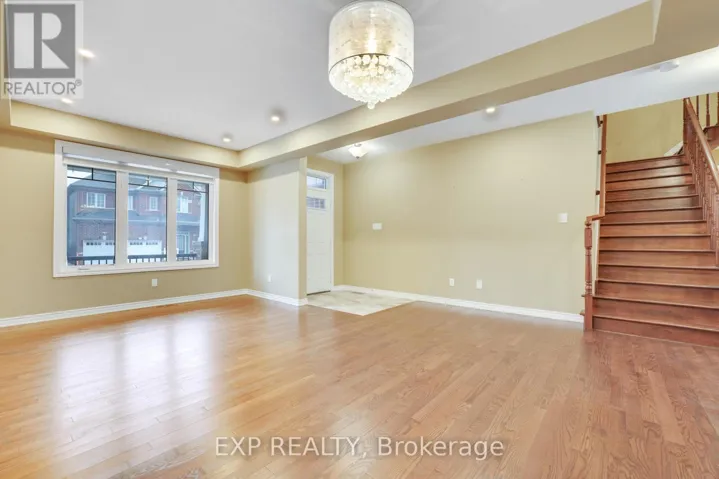 210 RIVERTREE STREET, Ottawa, Ontario K2M0J3