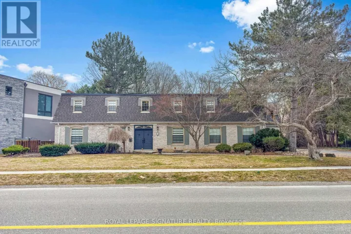 24 LAURELEAF ROAD, Markham (Bayview Glen), Ontario L3T2X5