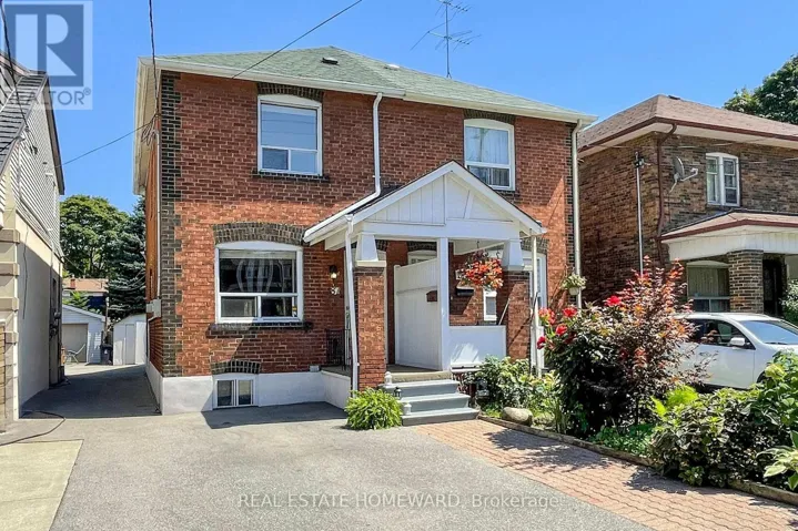 87 GUESTVILLE AVENUE, Toronto (Mount Dennis), Ontario M6N4N5