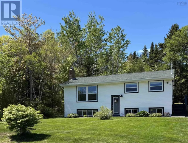 69 Pinetree Crescent, Hammonds Plains, Nova Scotia B3Z1K4