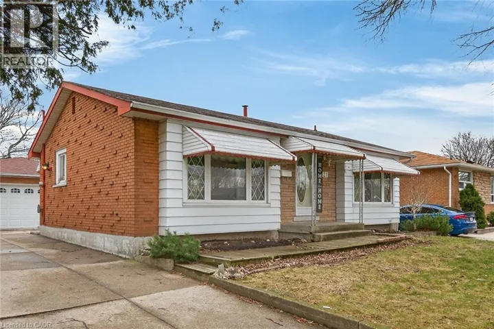 21 BLUEBIRD Avenue, Hamilton, Ontario L9A3W4