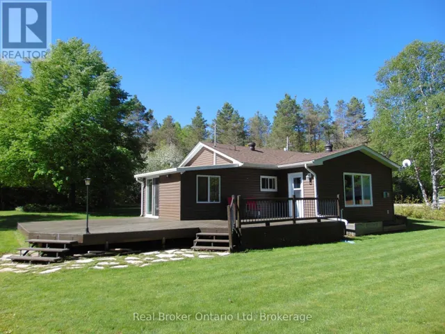 16 Twin River Drive