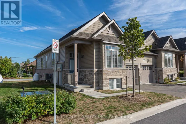 7 - 17 LAKEWOOD CRESCENT, Kawartha Lakes (Bobcaygeon), Ontario K0M1A0