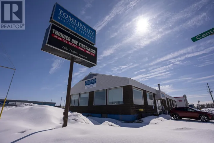 A 901 Alloy DR, Thunder Bay, Ontario P7B5Z8