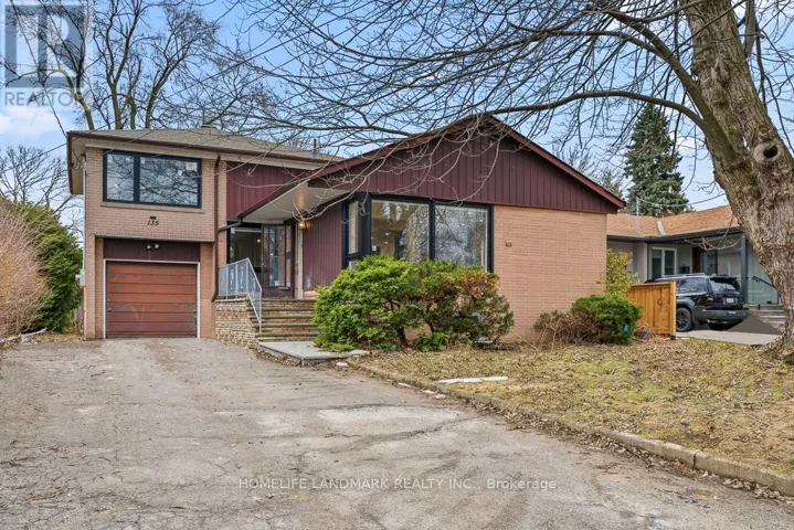 MAIN - 135 WATERLOO AVENUE, Toronto (Bathurst Manor), Ontario M3H3Y7