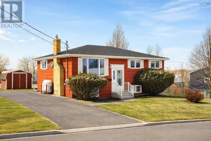 44 Clearview Street, Halifax, Nova Scotia B3R1N6