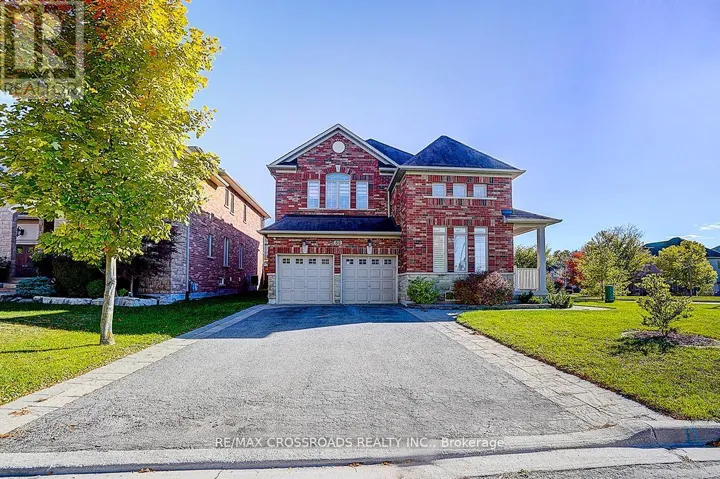 619 FERNBANK ROAD, Newmarket (Stonehaven-Wyndham), Ontario L3X3E4
