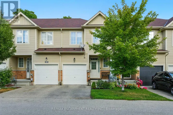 61 - 21 DIANA AVENUE, Brantford, Ontario N3T0G7