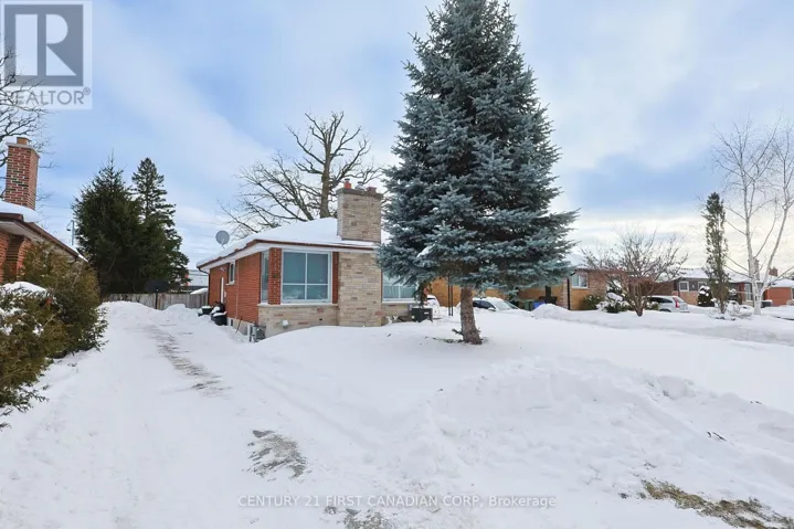 UPPER - 65 IRVING PLACE, London East (East D), Ontario N5V2H6