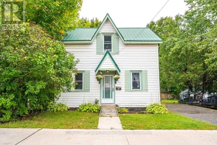 97 WILLIAM STREET, Parry Sound, Ontario P2A1V5