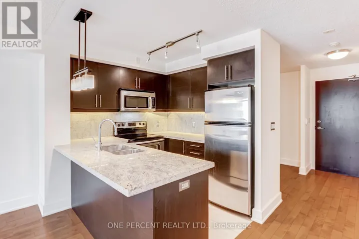 410 - 676 SHEPPARD AVENUE E, Toronto (Bayview Village), Ontario M2K3E7