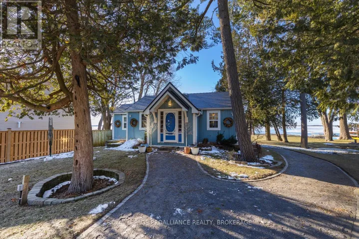 138 NICHOLSON POINT ROAD, Loyalist (Lennox and Addington - South), Ontario K0H1G0