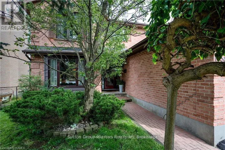 1058 PEMBRIDGE CRESCENT, Kingston (North of Taylor-Kidd Blvd), Ontario K7P1P3