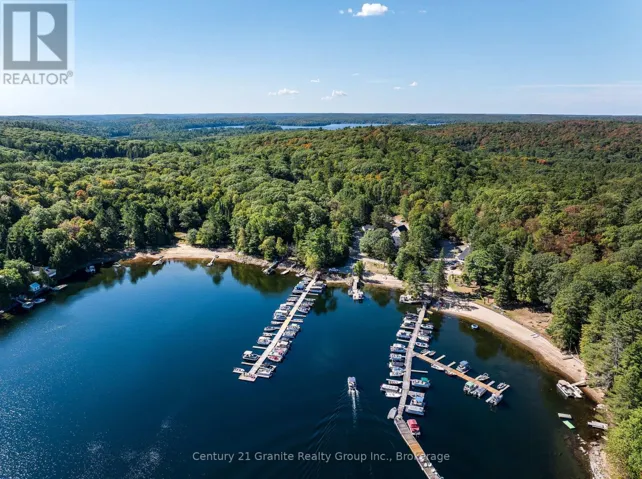 2029 LITTLE HAWK LAKE ROAD, Algonquin Highlands (Stanhope), Ontario K0M1S0