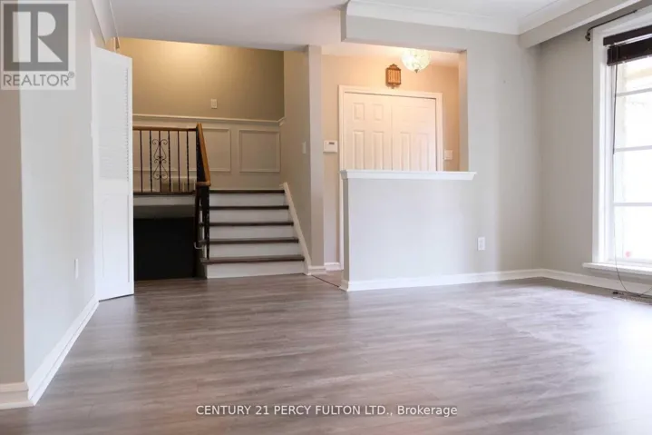 360 STANFIELD DRIVE, Oakville (WO West), Ontario L6L3P6