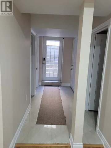 BSMT - 2551 OLD CARRIAGE ROAD, Mississauga (Erindale), Ontario L5C1Y6