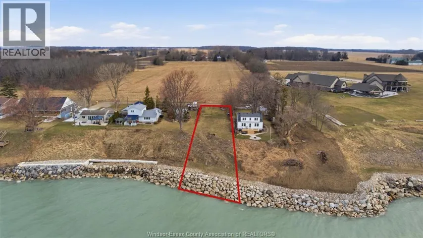 143 HOWE, Essex, Ontario N0R1G0