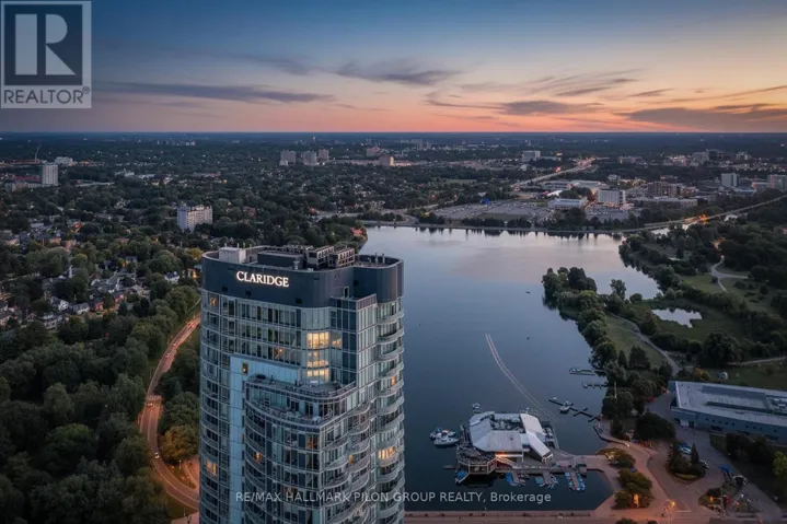 3907 - 805 CARLING AVENUE, Ottawa, Ontario K1S5W9