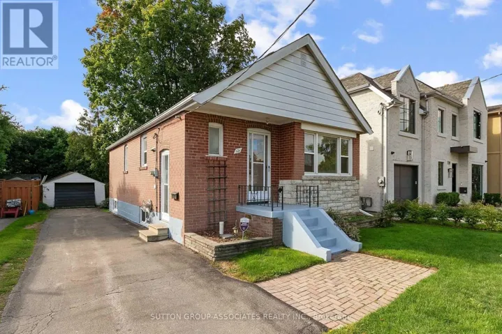 121 YARDLEY AVENUE, Toronto (O'Connor-Parkview), Ontario M4B2B3