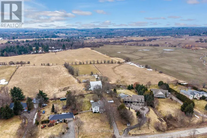 152 CONFEDERATION STREET, Halton Hills (Glen Williams), Ontario L7G4S8