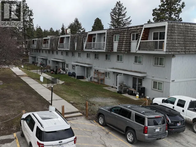 2117 2nd Street N Unit# 206, Cranbrook, British Columbia V1C3L4