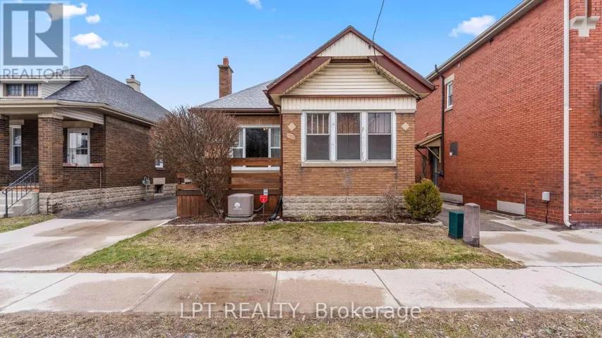 1084 TRAFALGAR STREET, London East (East M), Ontario N5Z1G7