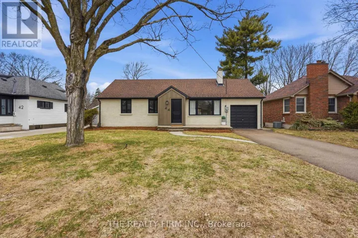 44 DAVID STREET, London South (South V), Ontario N6P1B3