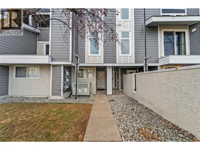 1435 SUMMIT Drive Unit# 29, Kamloops, British Columbia V2E1S4
