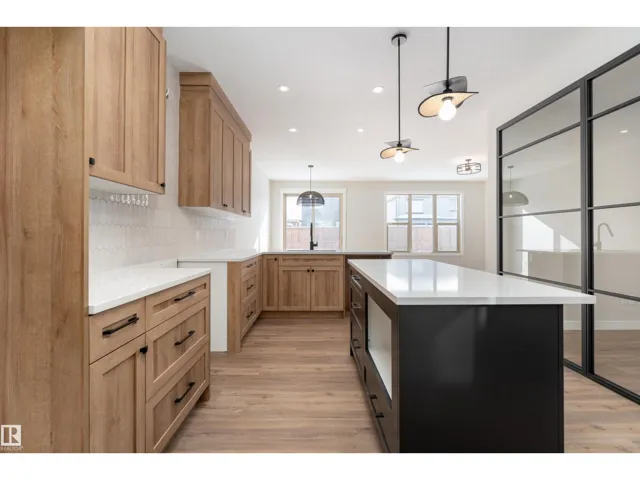 10 GABLE CM, Spruce Grove, Alberta T7X2W2