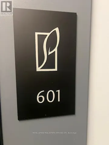 601 - 430 SQUARE ONE DRIVE, Mississauga (City Centre), Ontario L5B3Y1