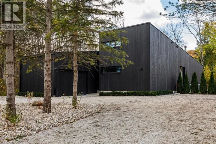 112 MARTIN Grove, The Blue Mountains, Ontario L9Y0N5