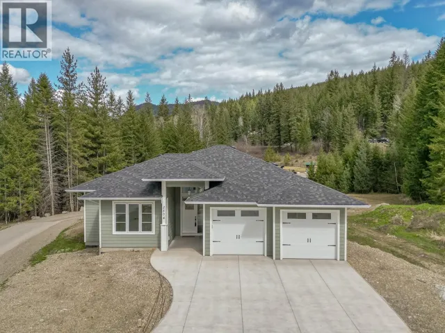 2504 Fox Glen Way Lot# 11, Blind Bay, British Columbia V0E1H0