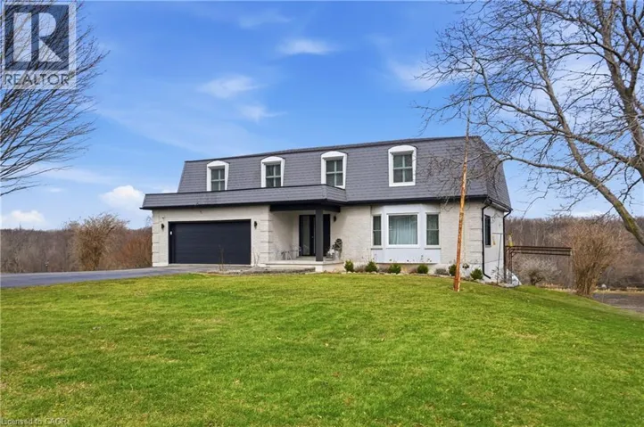 296 RIDGE Road W, Grimsby, Ontario L3M4E7