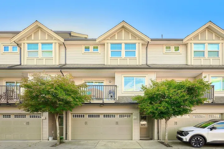 40 8358 121A STREET, Surrey, British Columbia V3W1T6