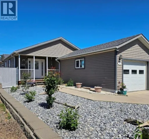 720 105 Avenue, Dawson Creek, British Columbia V1G2K6