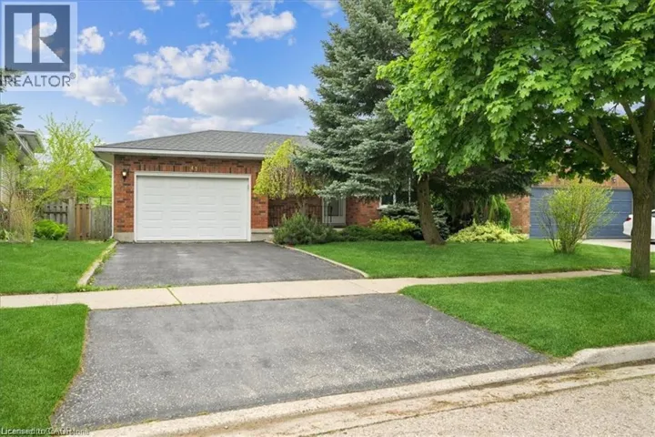 47 CLAYCROFT Crescent Unit# Upper, Kitchener, Ontario N2N2R6