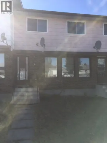 4 Cochrane Road, Whitecourt, Alberta T7S1C2