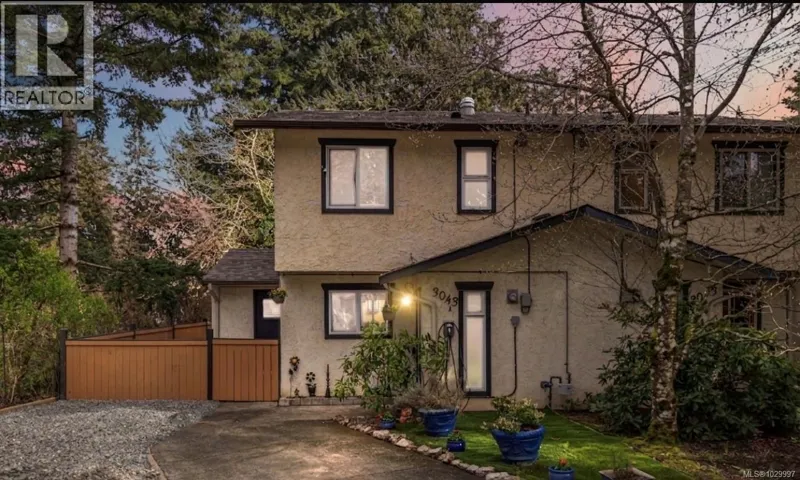A 3043 Pickford Rd, Colwood, British Columbia V9B2L3