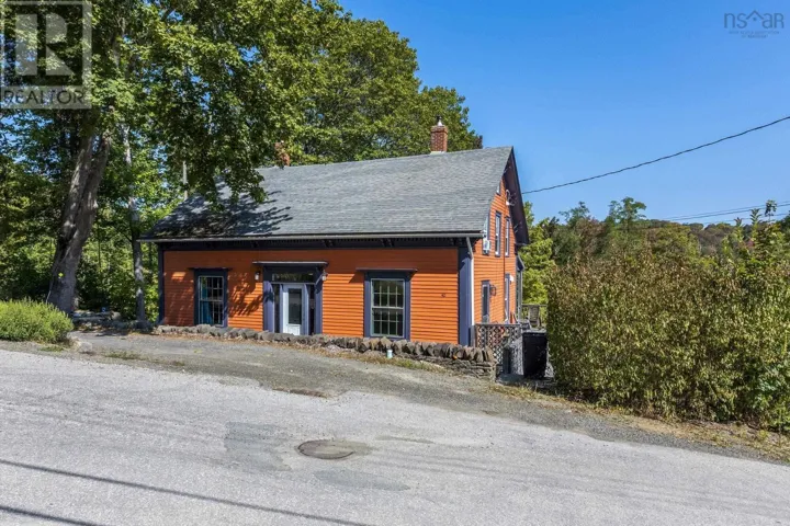 40 Pleasant Street, Bear River, Nova Scotia B0S1B0