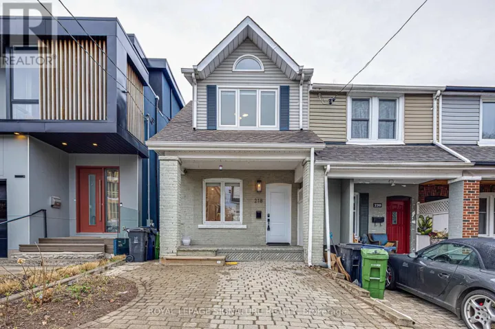 218 LEE AVENUE, Toronto (The Beaches), Ontario M4E2P3