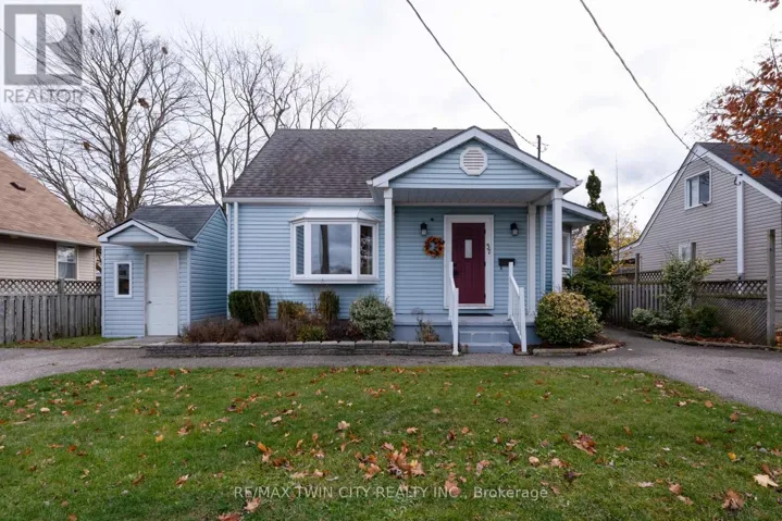 37 FRANK STREET, Brantford, Ontario N3T5E1