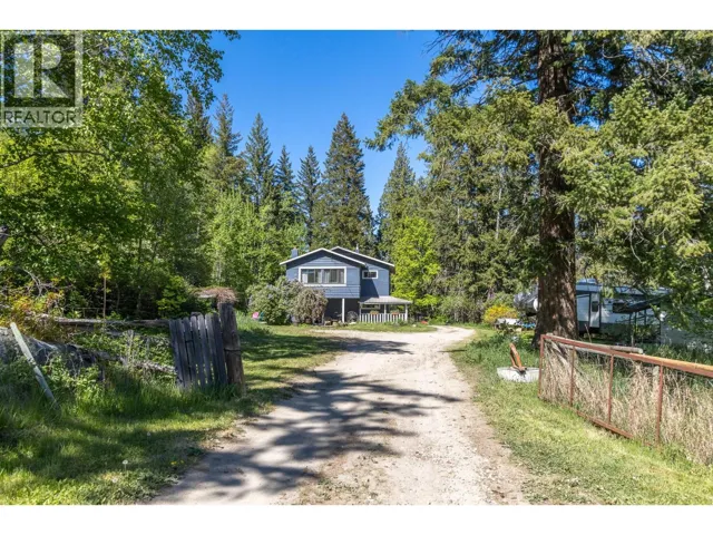 3591 65 Avenue NW, Salmon Arm, British Columbia V1E3A2